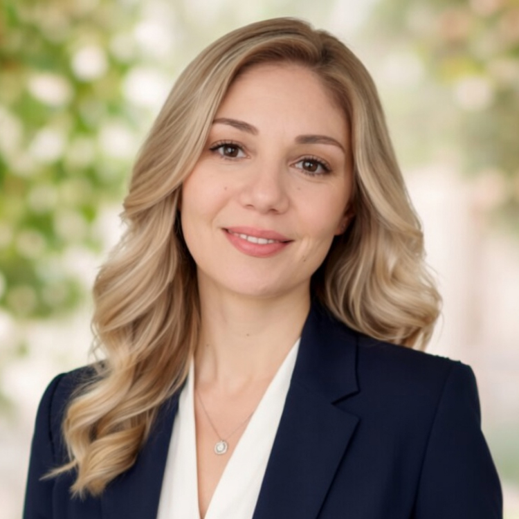 ivanaL